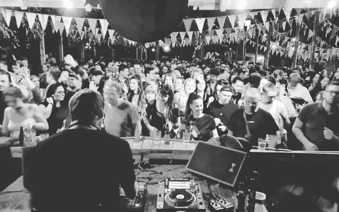 SOLD OUT! Oliver Schories – Open Air in Hamburg (2G)
