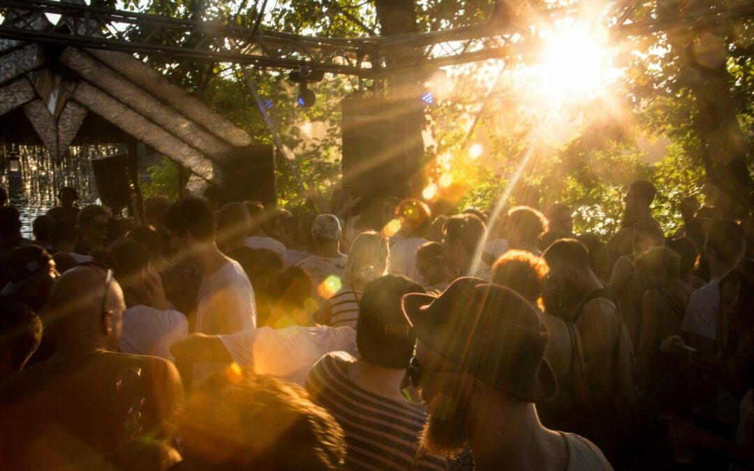 SOMMER BEACH RAVE OPEN AIR w/ Bagalut, Normanski, ELO, The Coast, Leo Wiedmann uvm. – SA 20.08