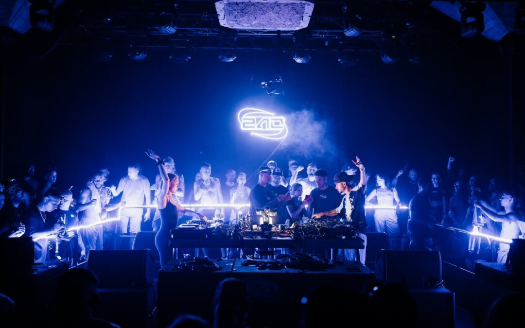 FACE 2 FACE HAMBURG 4.0 (w/ Adrián Mills, Serafina & more)